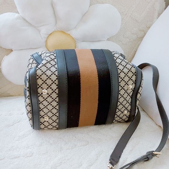 Gucci Black and Brown Crossbody Bag - Picture 12 of 12